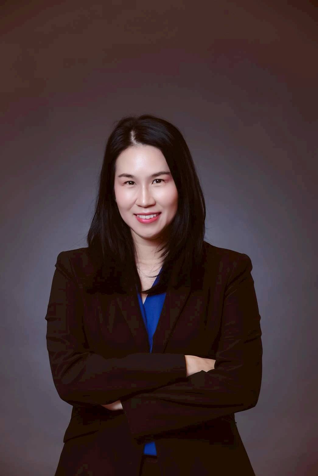 รศ.ทพญ.มุทิตา ว่องสุวรรณเลิศ<br/>(หมอโอ๊ะ)